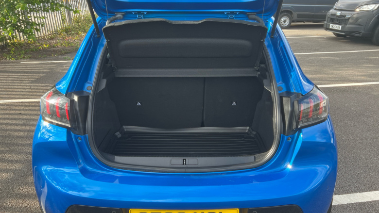 Peugeot 208 1.2 PureTech 100 Allure Premium + 5dr Petrol Hatchback